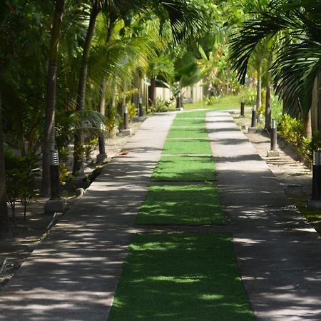 แบล วาก็องซ์ Hotel Grand Anse  ภายนอก รูปภาพ