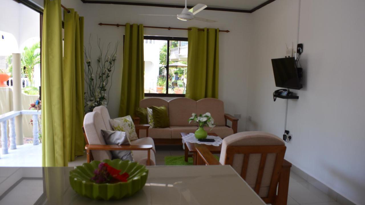 แบล วาก็องซ์ Hotel Grand Anse  ภายนอก รูปภาพ