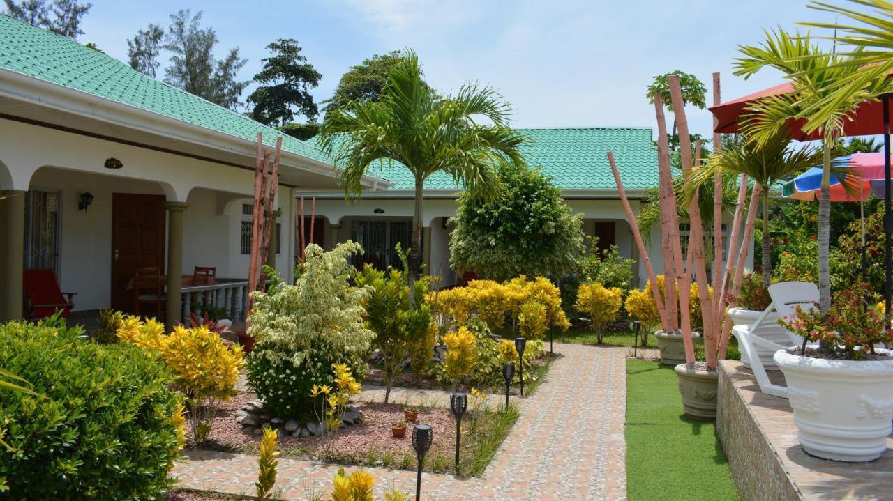 แบล วาก็องซ์ Hotel Grand Anse  ภายนอก รูปภาพ