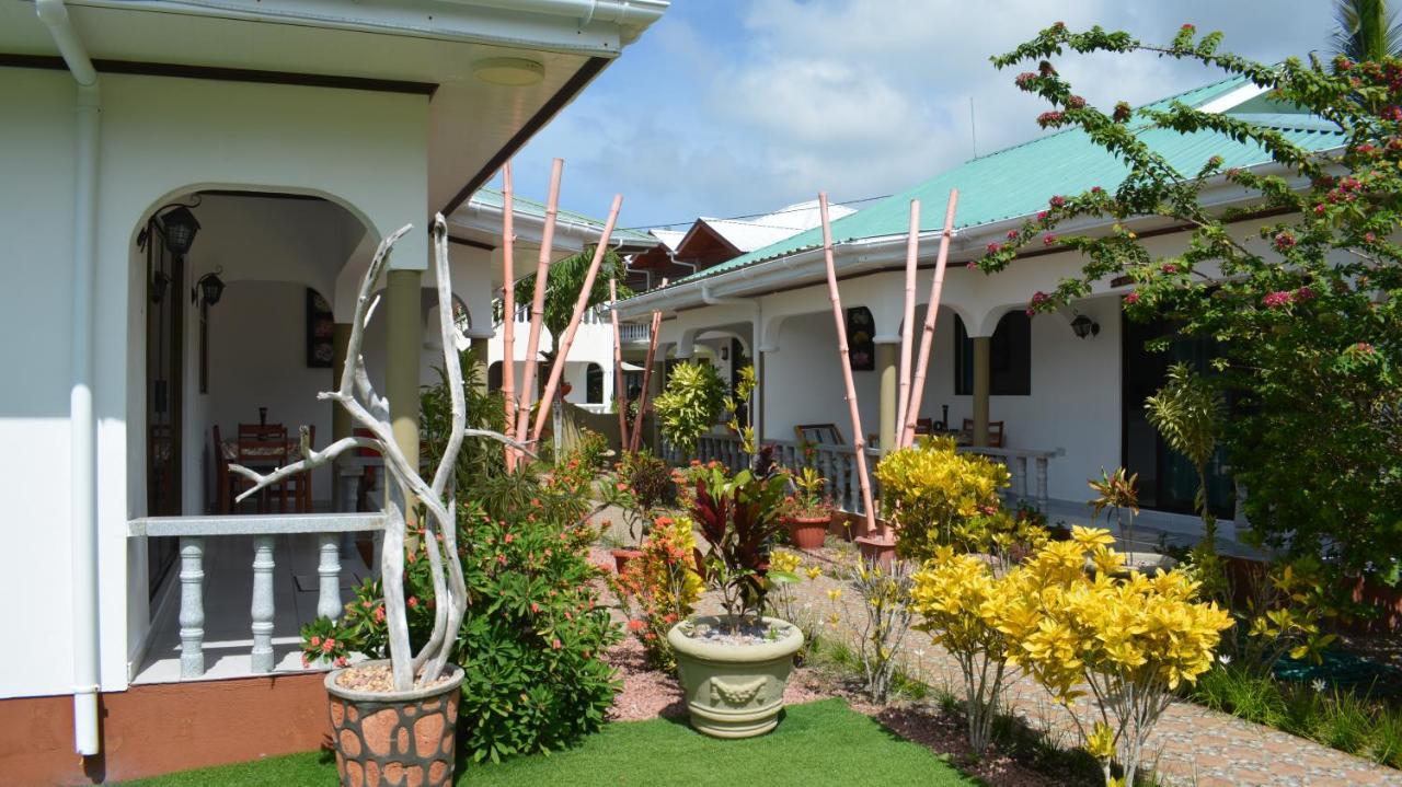 แบล วาก็องซ์ Hotel Grand Anse  ภายนอก รูปภาพ