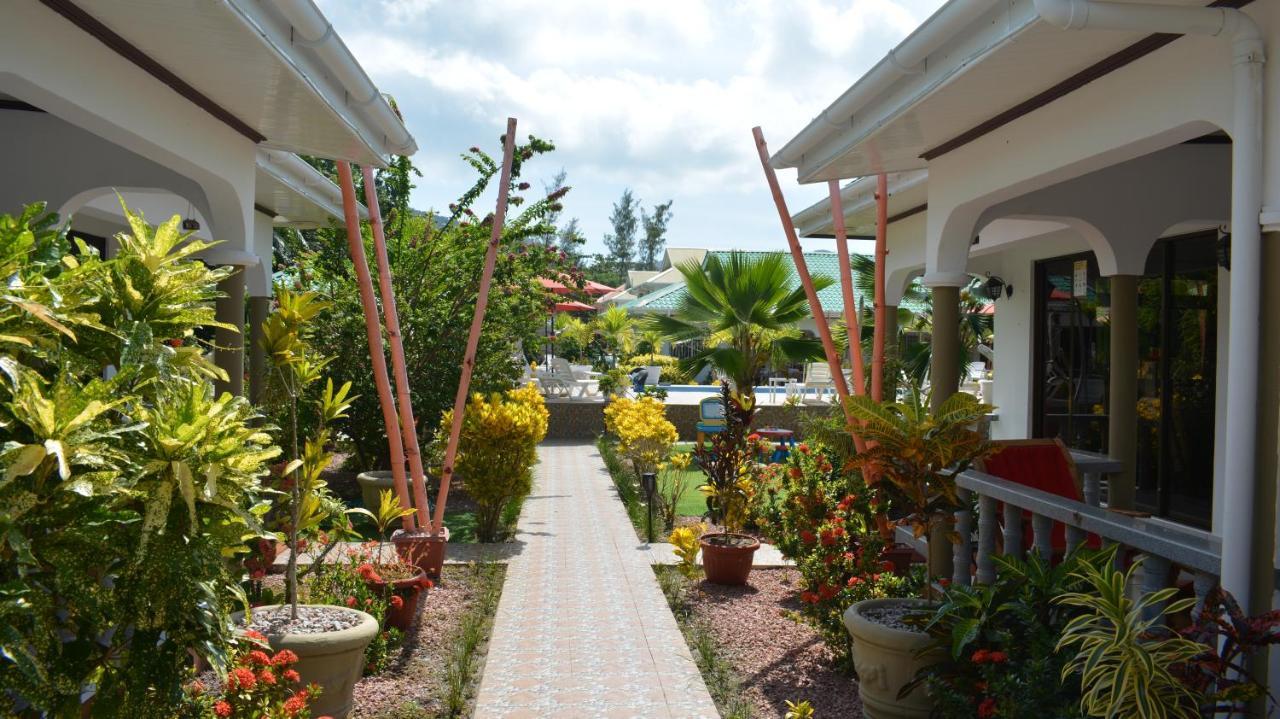 แบล วาก็องซ์ Hotel Grand Anse  ภายนอก รูปภาพ